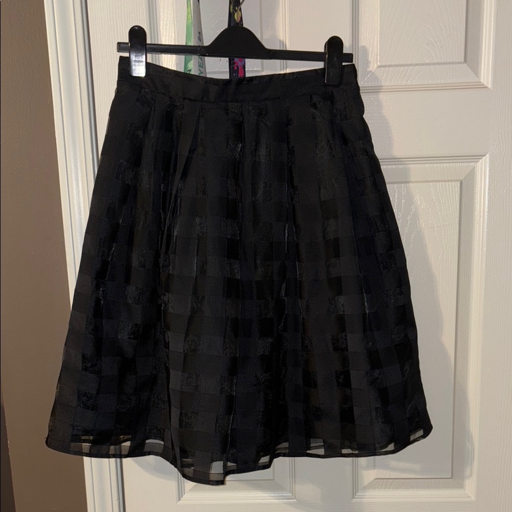 Chic Black Checkered Satin Skirt